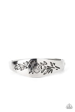Load image into Gallery viewer, Fond of Florals Silver Hinged Bracelet