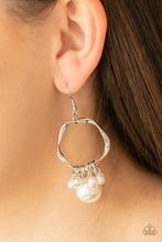 Load image into Gallery viewer, Delectably Diva White Earrings