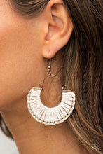 Load image into Gallery viewer, Threadbare Beauty Copper Earrings