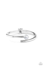 Load image into Gallery viewer, Industrial Impact Silver Hinged Bracelet