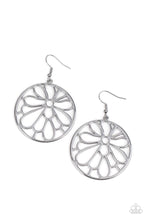 Load image into Gallery viewer, Glowing Glades Silver Earrings