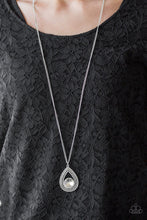 Load image into Gallery viewer, Castle Cabaret Silver Necklace