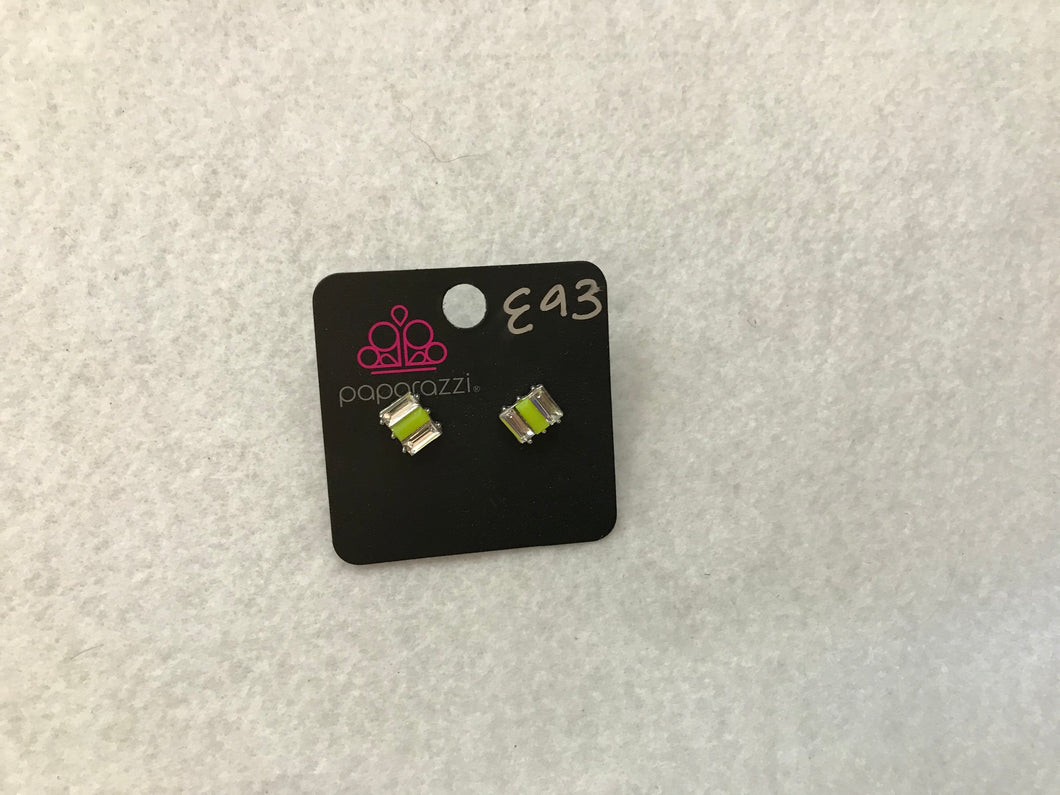 Starlet Shimmer Tri Fold w/Baguettes Yellow Earrings #93