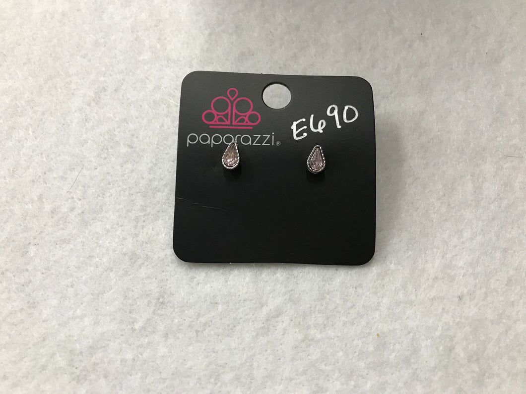 Starlet Shimmer Teardrop w/Sculptured Pink Post Earrings #690