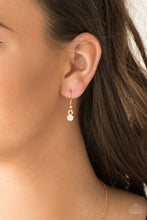Load image into Gallery viewer, Classically Classic Gold Necklace
