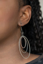 Load image into Gallery viewer, Shimmer Surge Black Earrings