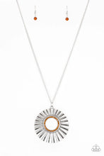 Load image into Gallery viewer, Chicly Centered Brown Necklace