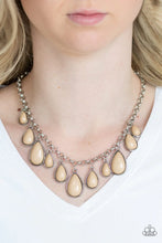 Load image into Gallery viewer, Jaw Dropping Diva Brown Necklace