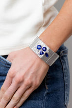 Load image into Gallery viewer, Flickering Fortune Blue Bracelet
