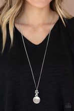 Load image into Gallery viewer, Going for Glam-ma Pink Necklace