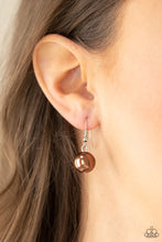 Load image into Gallery viewer, All Dolled Upscale Brown Necklace