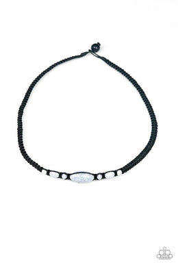 Extra Explorer Black Urban Necklace