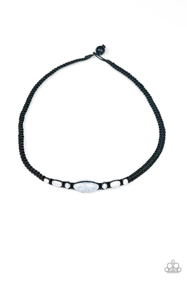Extra Explorer Black Urban Necklace