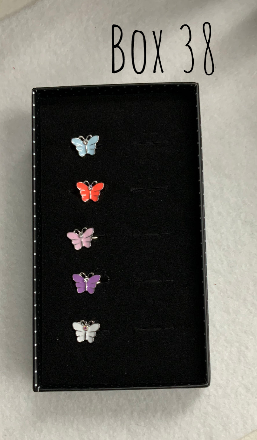 Starlet Shimmer Butterfly w/Clear Gem Rings Box 38