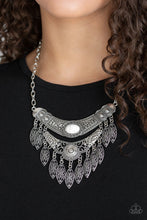 Load image into Gallery viewer, Island Queen White Necklace