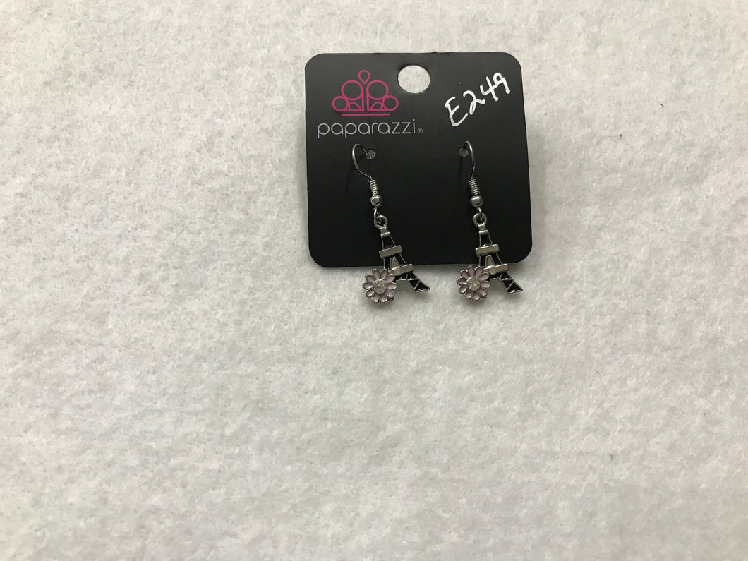 Starlet Shimmer Eiffel Tower Black/Pink Earrings #249