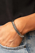 Load image into Gallery viewer, Chart Topping Twinkle Silver Hinged Bracelet