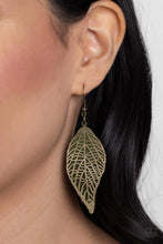 Load image into Gallery viewer, Leafy Luxury Green Earrings