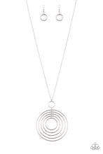 Load image into Gallery viewer, Running Circles in My Mind Silver Necklace