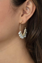 Load image into Gallery viewer, Poshly Primitive White Earrings