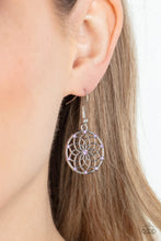 Load image into Gallery viewer, Springtime Salutations Purple Earrings