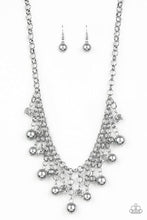 Load image into Gallery viewer, Heir headed Silver Necklace
