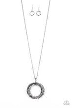 Load image into Gallery viewer, Metal Marathon Black Necklace
