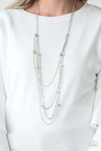 Load image into Gallery viewer, Glamour Grotto Green Necklace