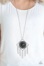 Load image into Gallery viewer, Sandstone Solstice Black Necklace