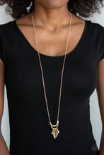 Load image into Gallery viewer, Trendsetting Trinket Gold Necklace