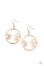 Load image into Gallery viewer, Demurely Daisy Rose Gold Earrings
