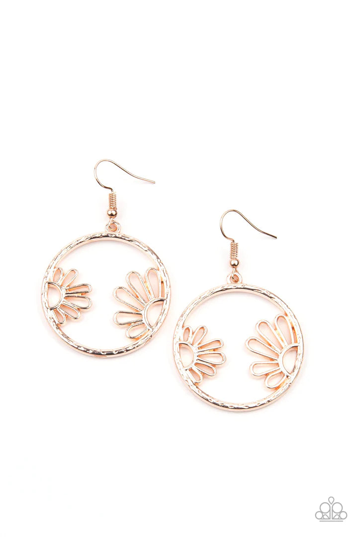 Demurely Daisy Rose Gold Earrings