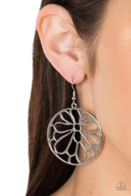 Load image into Gallery viewer, Glowing Glades Silver Earrings