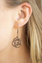 Load image into Gallery viewer, Budding Beauty Copper Necklace