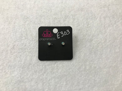 Starlet Shimmer Clear Gem w/Frame Green Earrings #303