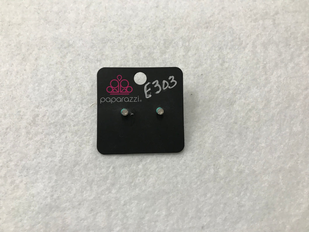 Starlet Shimmer Clear Gem w/Frame Green Earrings #303