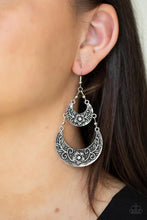 Load image into Gallery viewer, Springtime Gardens White Earrings