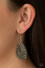Load image into Gallery viewer, Daydreamy Dazzle Silver Earrings