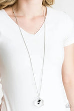 Load image into Gallery viewer, Chicly Geocentric Black Necklace