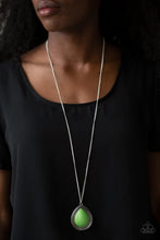 Load image into Gallery viewer, Chroma Courageous Green Necklace