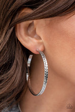 Load image into Gallery viewer, Tread All About It Silver Earrings