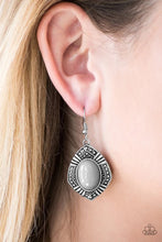 Load image into Gallery viewer, Tribal Trend Silver Earrings