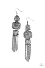 Load image into Gallery viewer, Eastern Elegance Black Earrings