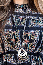 Load image into Gallery viewer, Coast Coasting White Necklace