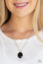 Load image into Gallery viewer, Desert Artisan Black Necklace
