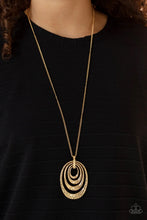 Load image into Gallery viewer, Renegade Ripples Gold Necklace