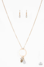 Load image into Gallery viewer, Coastal Couture Gold Necklace