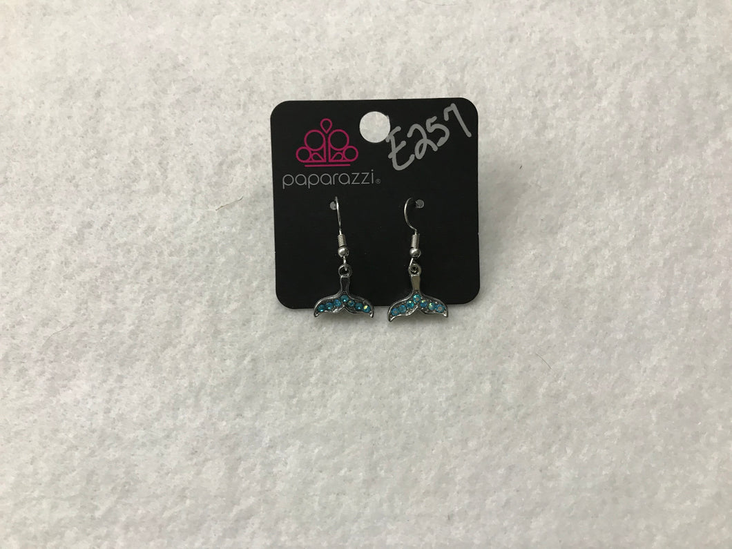 Starlet Shimmer Mermaid Tails Blingy Blue Earrings #257