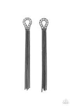 Load image into Gallery viewer, Dallas Debutante Black Earrings