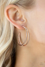Load image into Gallery viewer, Rustic Curves Rose Gold Earrings